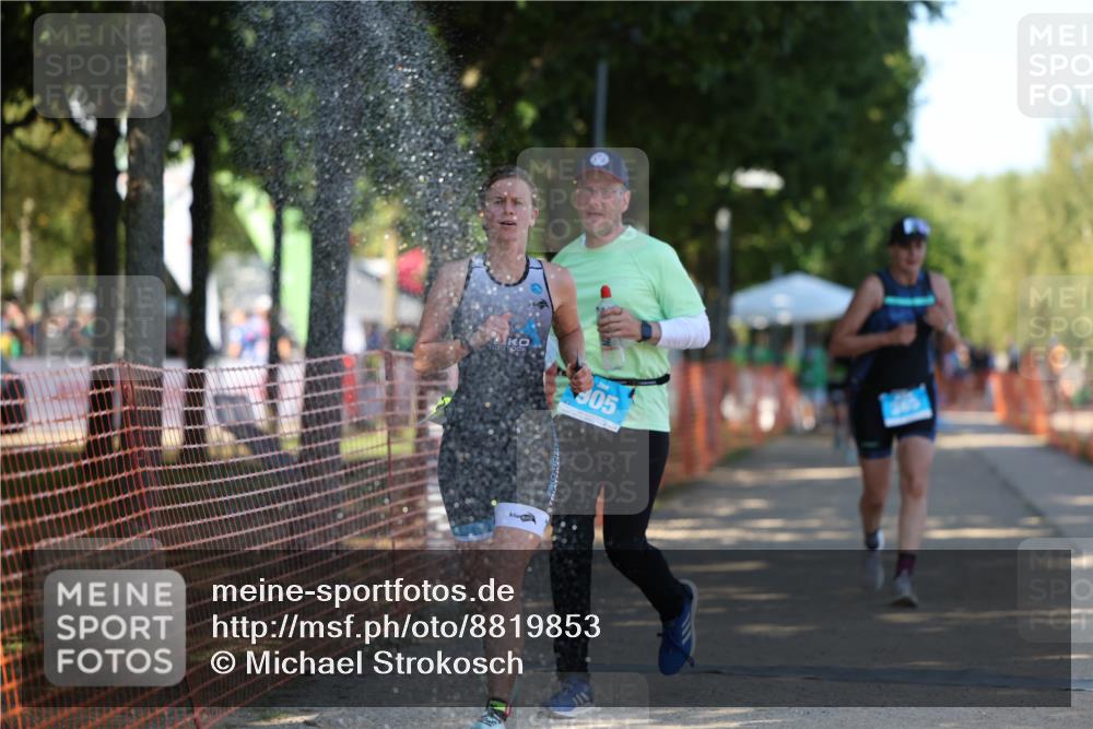 07.09.2025 - 19. Norderstedt Triathlon Michael Strokosch http://msf.ph/oto/8819853 07.09.2025 15:48:09 Laufen 365, 452, 905 meine-sportfotos.de