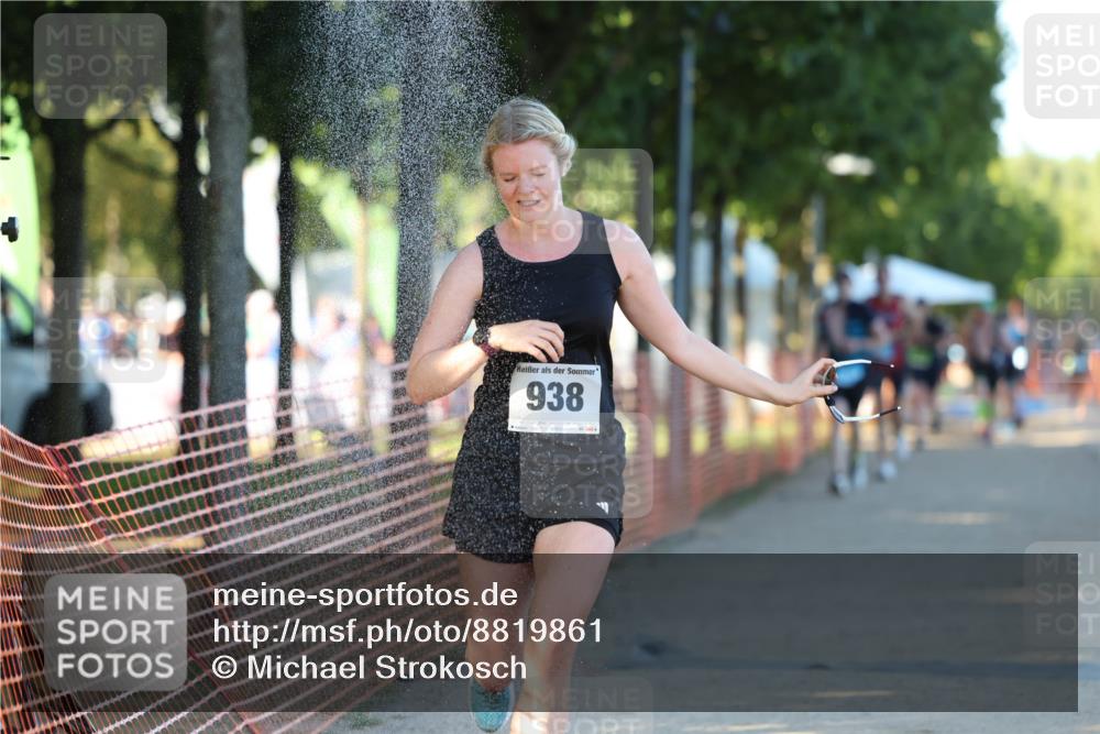 07.09.2025 - 19. Norderstedt Triathlon Michael Strokosch http://msf.ph/oto/8819861 07.09.2025 16:48:45 Laufen 923, 938, 1103, 1444 meine-sportfotos.de