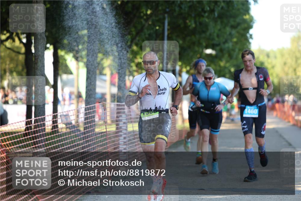 07.09.2025 - 19. Norderstedt Triathlon Michael Strokosch http://msf.ph/oto/8819872 07.09.2025 16:48:59 Laufen 882, 914, 1053, 1108, 1448, 1460, 1551, 1588 meine-sportfotos.de