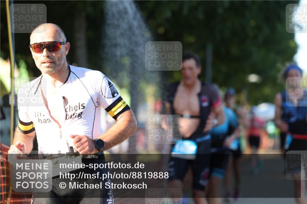 07.09.2025 - 19. Norderstedt Triathlon Michael Strokosch http://msf.ph/oto/8819888 07.09.2025 16:49:01 Laufen 882, 914, 1108, 1448, 1460, 1588 meine-sportfotos.de