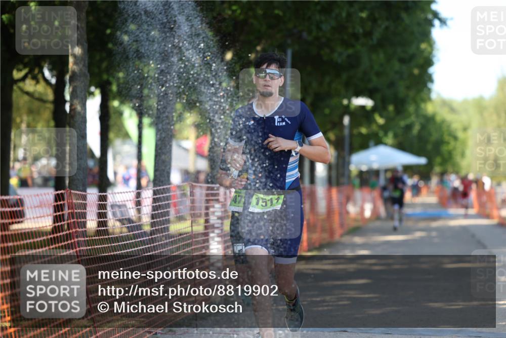 07.09.2025 - 19. Norderstedt Triathlon Michael Strokosch http://msf.ph/oto/8819902 07.09.2025 15:48:18 Laufen 472, 1511 meine-sportfotos.de