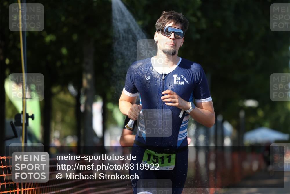 07.09.2025 - 19. Norderstedt Triathlon Michael Strokosch http://msf.ph/oto/8819922 07.09.2025 15:48:19 Laufen 472, 1511 meine-sportfotos.de