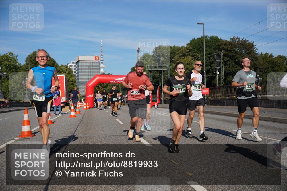 07.09.2025 - BARMER Alsterlauf Yannick Fuchs http://msf.ph/oto/8819933 07.09.2025 09:44:37 Laufen 5311, 4158, 575, 2040, 3363 meine-sportfotos.de