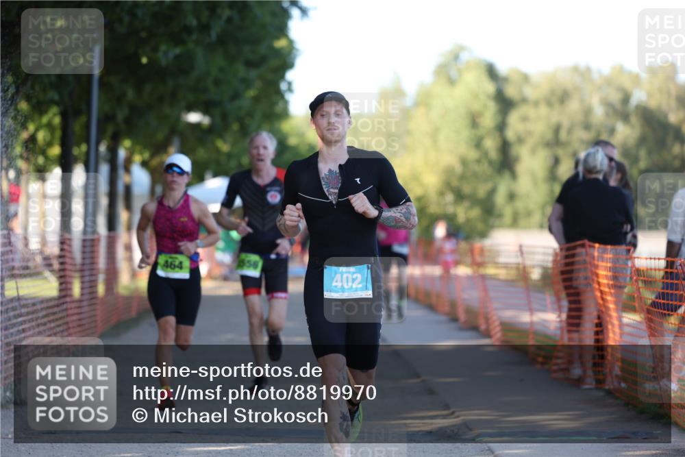 07.09.2025 - 19. Norderstedt Triathlon Michael Strokosch http://msf.ph/oto/8819970 07.09.2025 16:49:25 Laufen 425, 950, 1556 meine-sportfotos.de