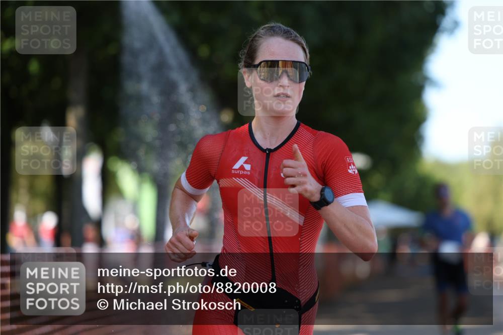 07.09.2025 - 19. Norderstedt Triathlon Michael Strokosch http://msf.ph/oto/8820008 07.09.2025 15:48:36 Laufen 382, 1404 meine-sportfotos.de