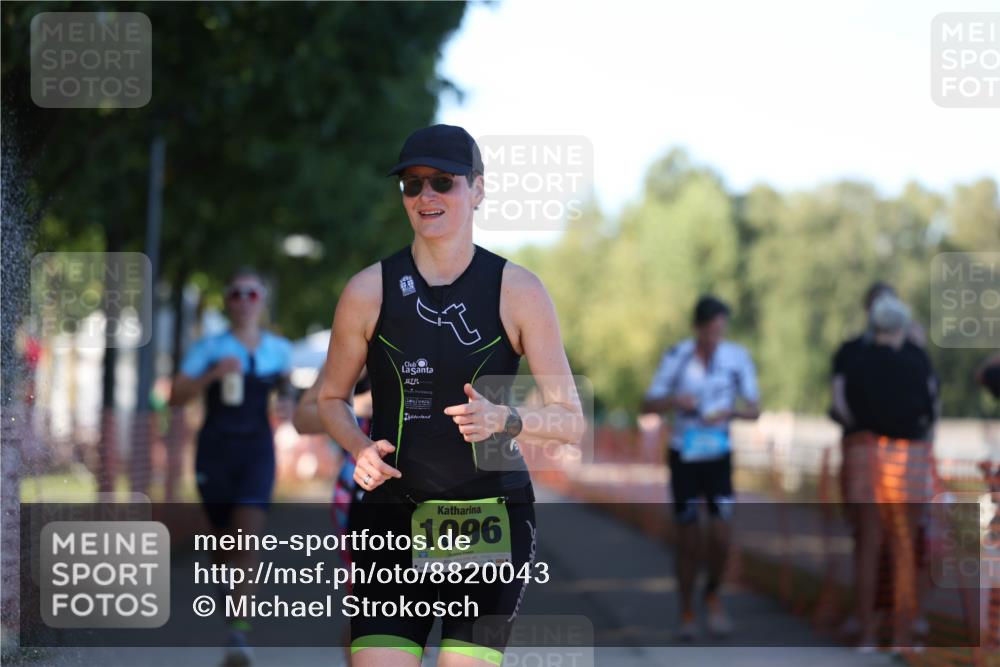 07.09.2025 - 19. Norderstedt Triathlon Michael Strokosch http://msf.ph/oto/8820043 07.09.2025 16:49:45 Laufen 376, 883, 933, 1058, 1096, 1417, 1607 meine-sportfotos.de