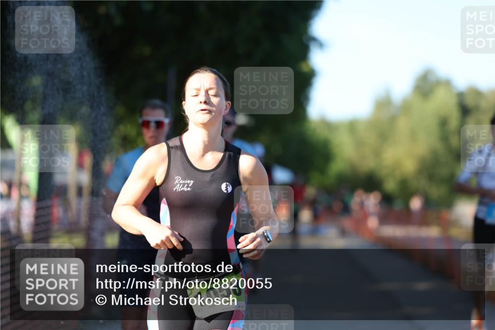 07.09.2025 - 19. Norderstedt Triathlon Michael Strokosch http://msf.ph/oto/8820055 07.09.2025 16:49:47 Laufen 376, 883, 933, 1058, 1096, 1417, 1585, 1607 meine-sportfotos.de