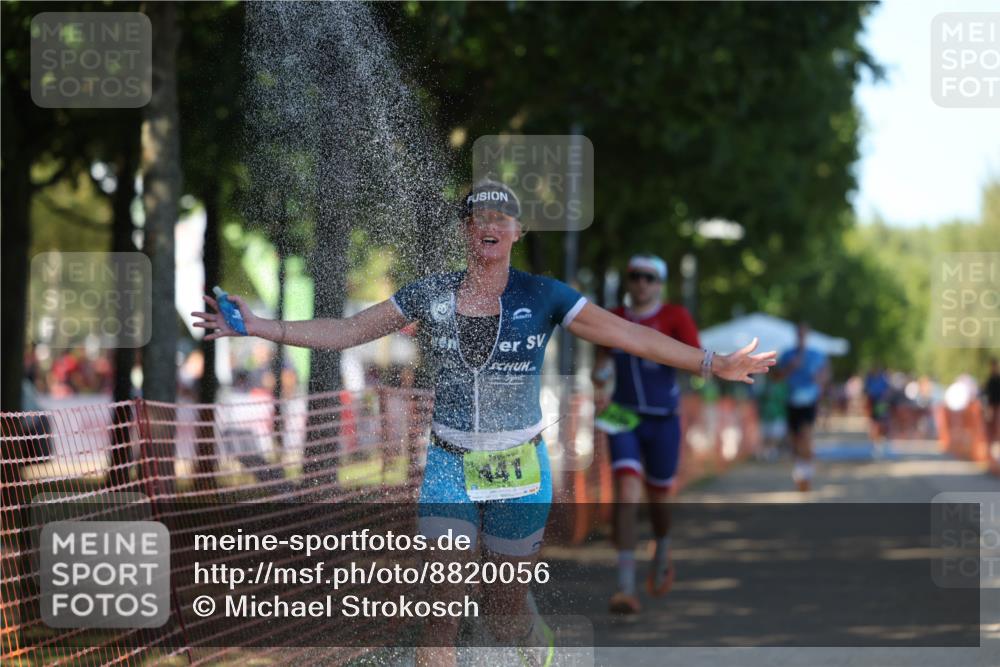07.09.2025 - 19. Norderstedt Triathlon Michael Strokosch http://msf.ph/oto/8820056 07.09.2025 15:48:50 Laufen 441, 1408, 1496 meine-sportfotos.de