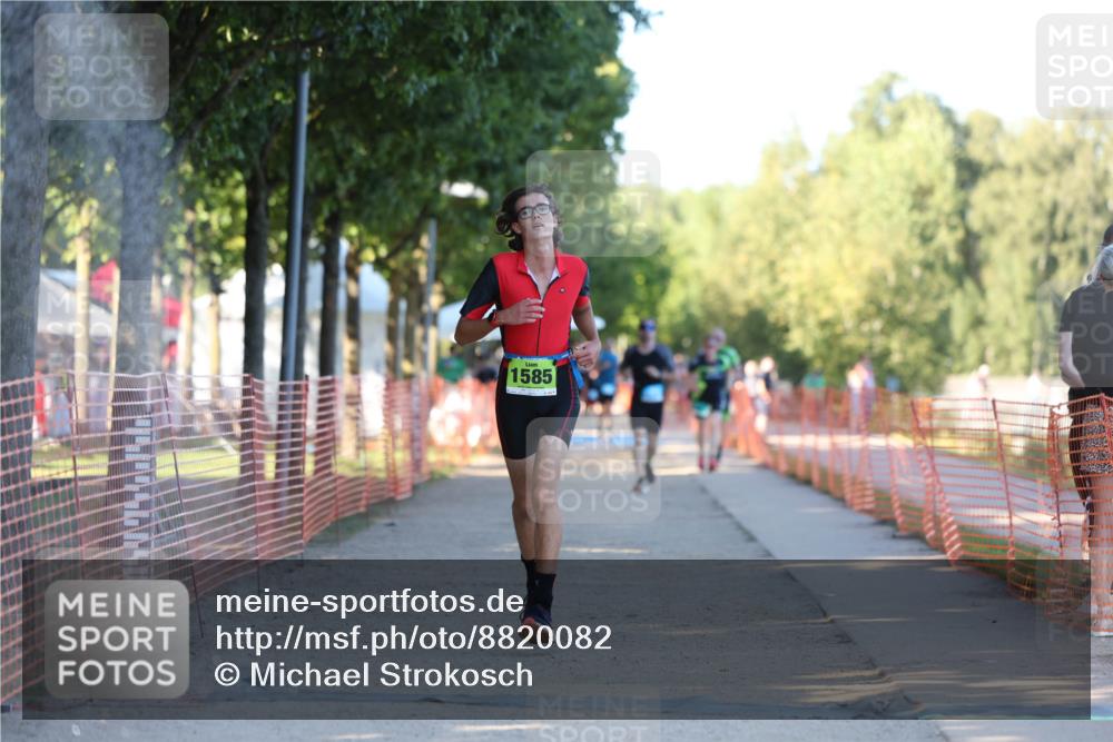 07.09.2025 - 19. Norderstedt Triathlon Michael Strokosch http://msf.ph/oto/8820082 07.09.2025 16:49:54 Laufen 1417, 1585 meine-sportfotos.de