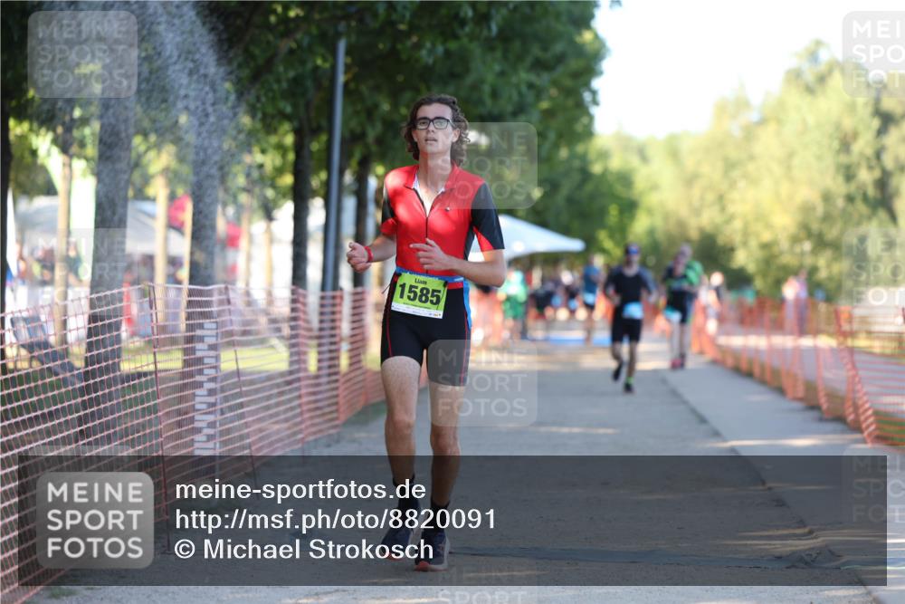 07.09.2025 - 19. Norderstedt Triathlon Michael Strokosch http://msf.ph/oto/8820091 07.09.2025 16:49:55 Laufen 1472, 1585 meine-sportfotos.de