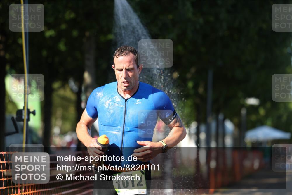 07.09.2025 - 19. Norderstedt Triathlon Michael Strokosch http://msf.ph/oto/8820101 07.09.2025 15:49:06 Laufen  meine-sportfotos.de