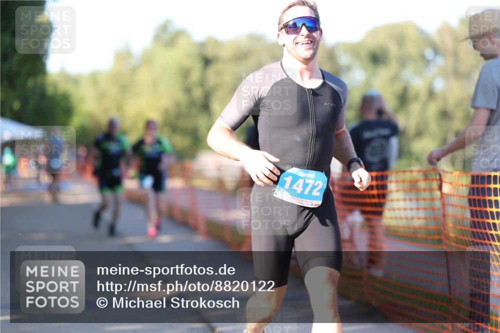 07.09.2025 - 19. Norderstedt Triathlon Michael Strokosch http://msf.ph/oto/8820122 07.09.2025 16:50:04 Laufen 1472, 1524, 1547 meine-sportfotos.de