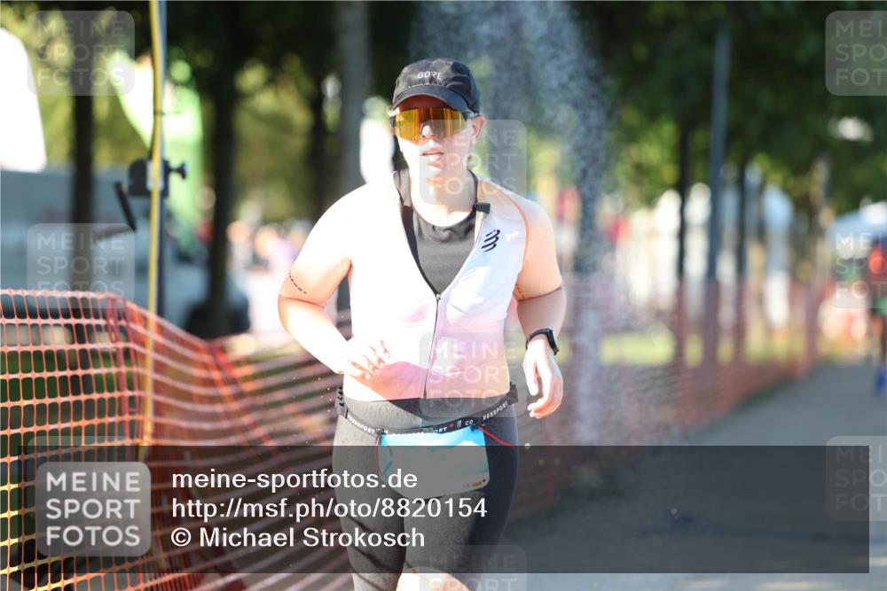 07.09.2025 - 19. Norderstedt Triathlon Michael Strokosch http://msf.ph/oto/8820154 07.09.2025 16:50:35 Laufen 372, 1061 meine-sportfotos.de