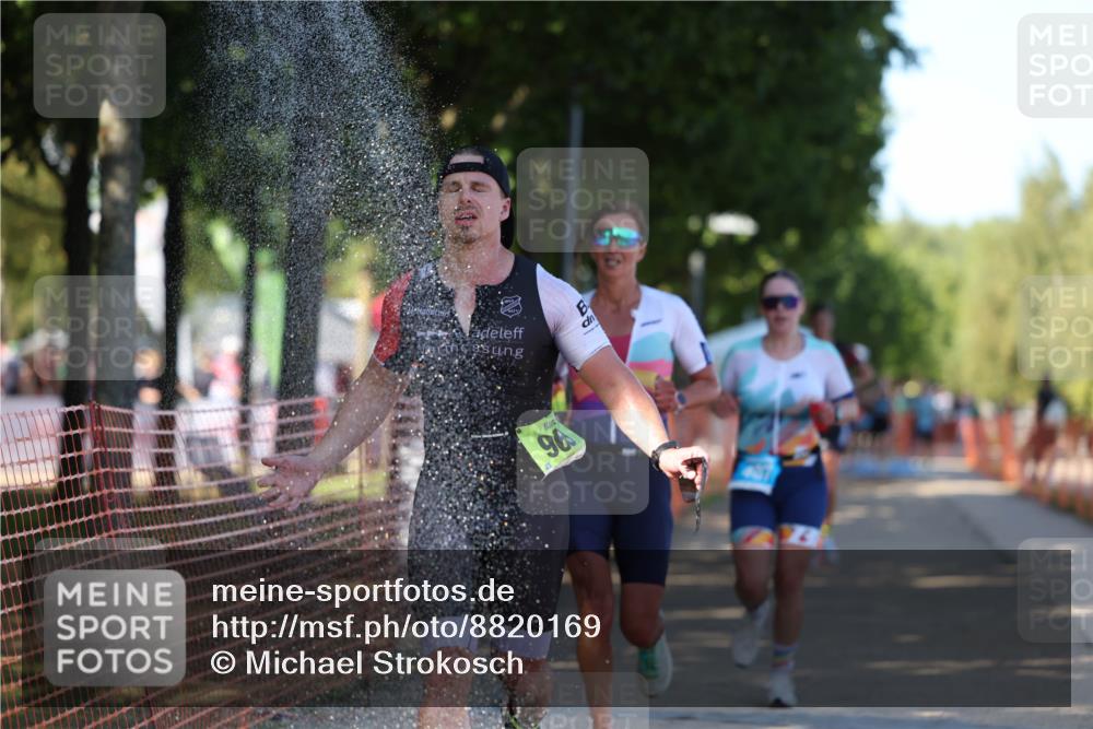 07.09.2025 - 19. Norderstedt Triathlon Michael Strokosch http://msf.ph/oto/8820169 07.09.2025 15:49:27 Laufen 407, 438, 475, 968 meine-sportfotos.de