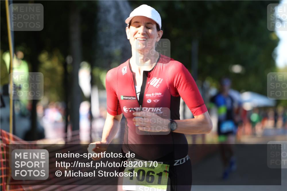 07.09.2025 - 19. Norderstedt Triathlon Michael Strokosch http://msf.ph/oto/8820170 07.09.2025 16:50:39 Laufen 1061 meine-sportfotos.de