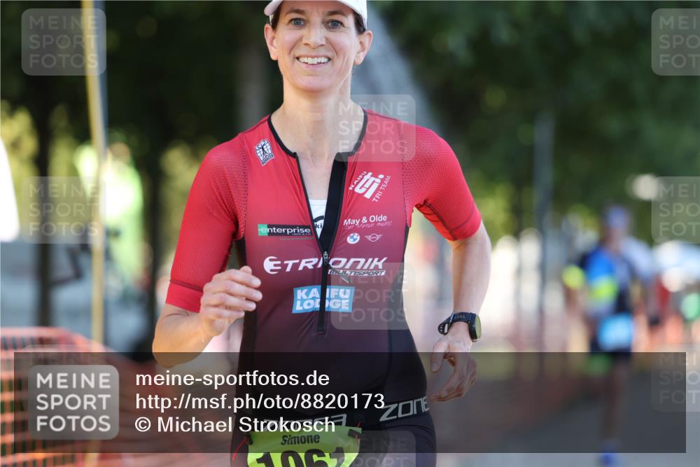 07.09.2025 - 19. Norderstedt Triathlon Michael Strokosch http://msf.ph/oto/8820173 07.09.2025 16:50:39 Laufen 1061 meine-sportfotos.de
