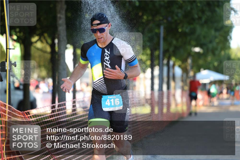 07.09.2025 - 19. Norderstedt Triathlon Michael Strokosch http://msf.ph/oto/8820189 07.09.2025 16:50:41 Laufen 1061 meine-sportfotos.de