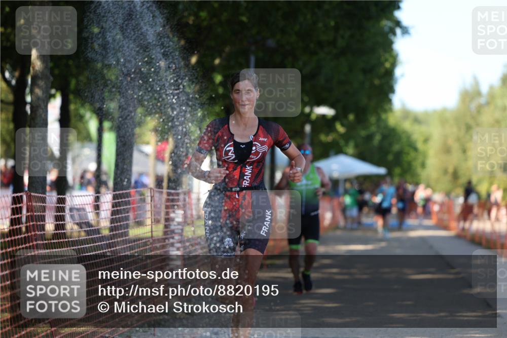 07.09.2025 - 19. Norderstedt Triathlon Michael Strokosch http://msf.ph/oto/8820195 07.09.2025 15:49:32 Laufen 407, 438 meine-sportfotos.de
