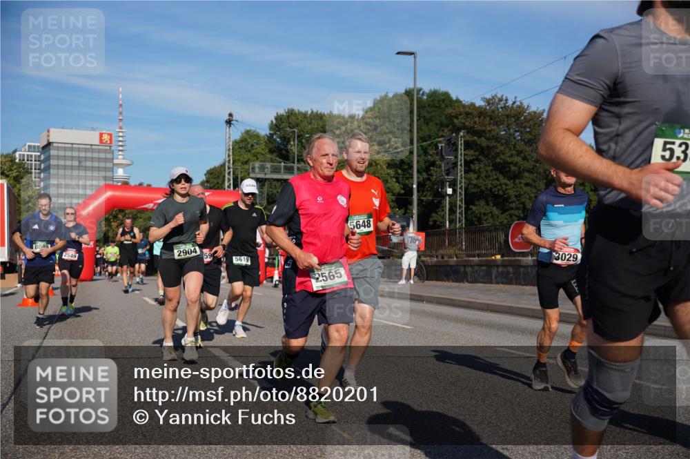 07.09.2025 - BARMER Alsterlauf Yannick Fuchs http://msf.ph/oto/8820201 07.09.2025 09:44:50 Laufen 8080, 2549, 2904, 59, 5619, 2565, 5648, 3029, 53 meine-sportfotos.de