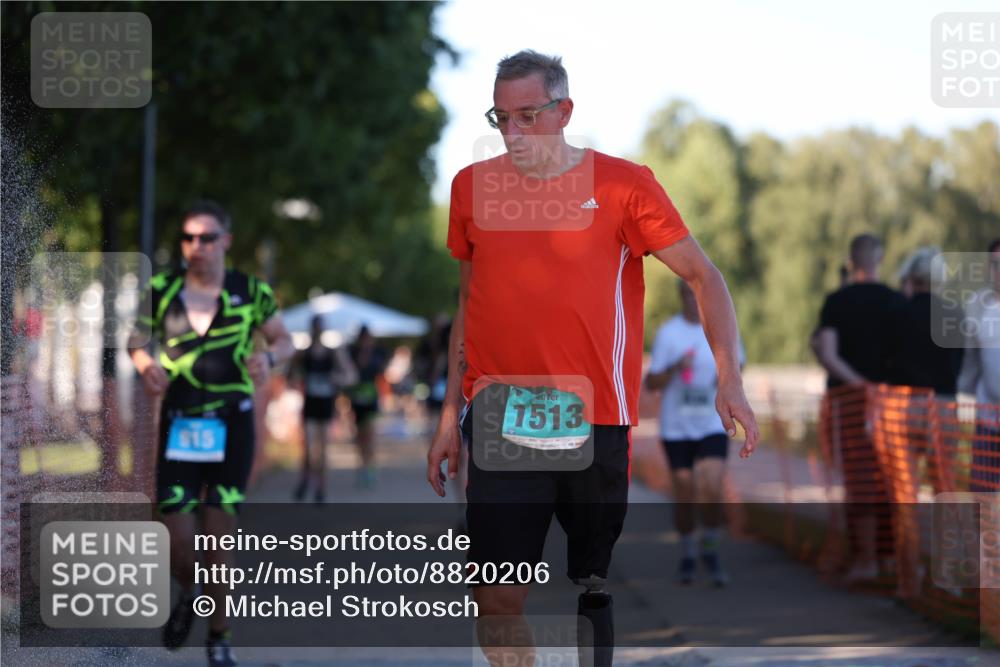 07.09.2025 - 19. Norderstedt Triathlon Michael Strokosch http://msf.ph/oto/8820206 07.09.2025 16:51:00 Laufen 864, 915, 936, 941, 1095, 1407, 1513 meine-sportfotos.de