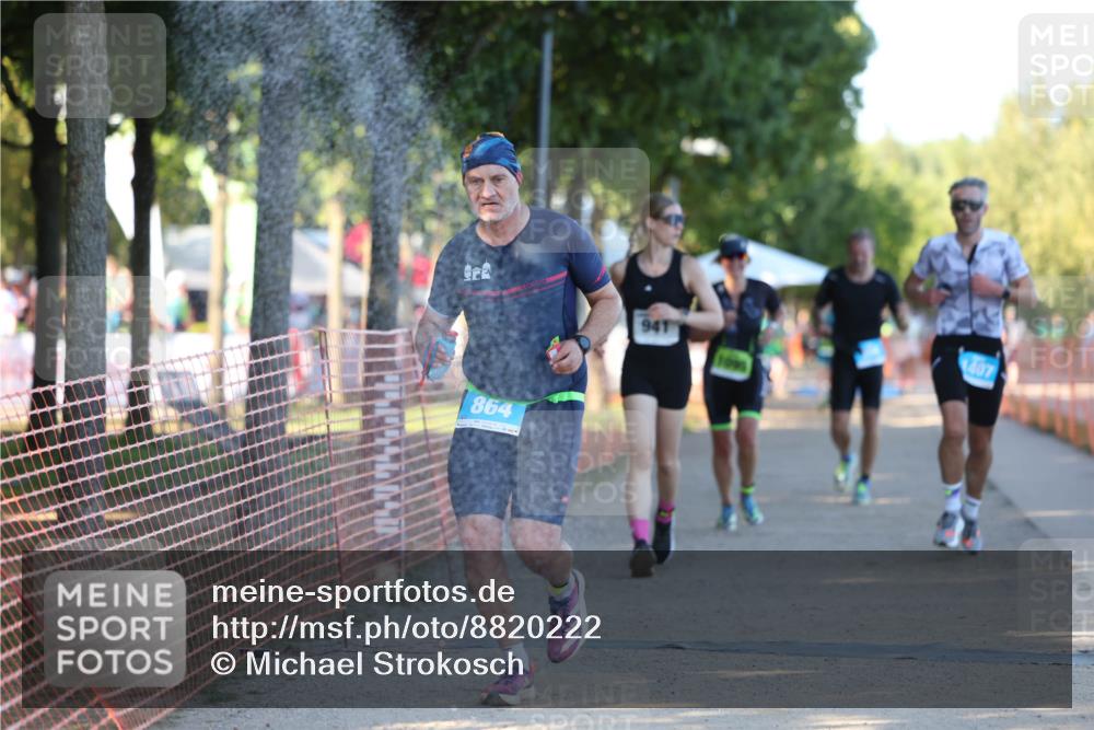 07.09.2025 - 19. Norderstedt Triathlon Michael Strokosch http://msf.ph/oto/8820222 07.09.2025 16:51:05 Laufen 864, 868, 915, 936, 941, 1095, 1407 meine-sportfotos.de