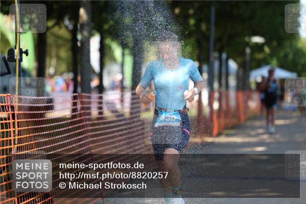 07.09.2025 - 19. Norderstedt Triathlon Michael Strokosch http://msf.ph/oto/8820257 07.09.2025 15:49:43 Laufen 430, 1486 meine-sportfotos.de