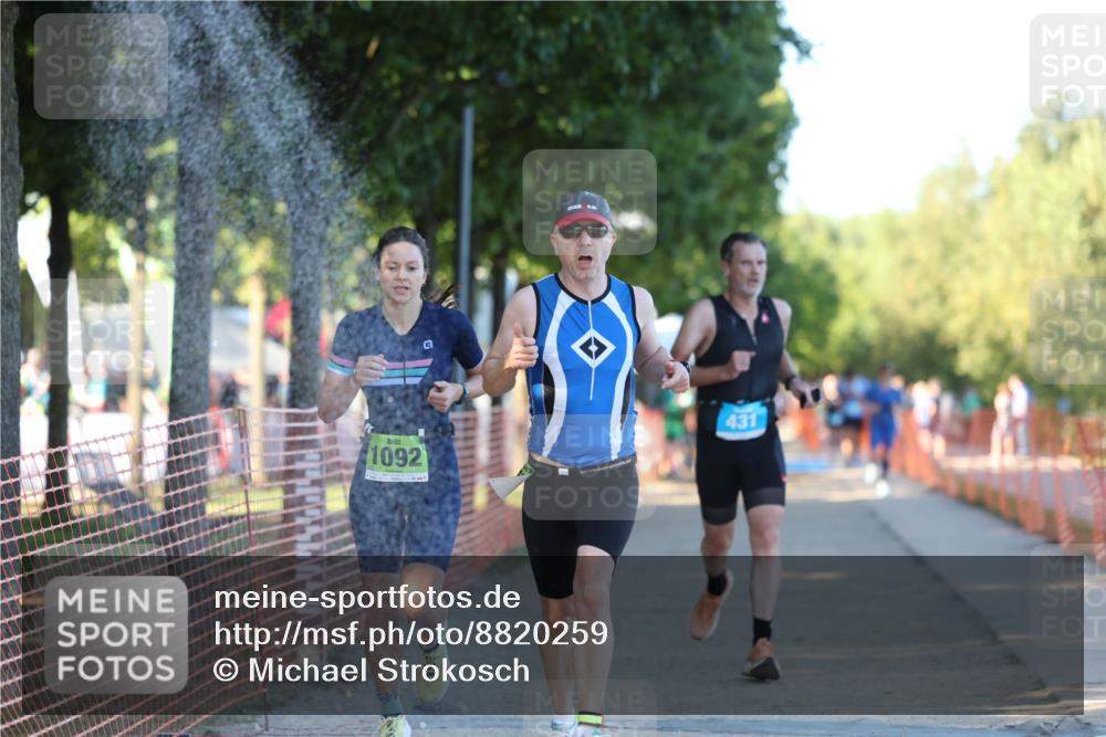 07.09.2025 - 19. Norderstedt Triathlon Michael Strokosch http://msf.ph/oto/8820259 07.09.2025 16:51:36 Laufen 1092, 1567 meine-sportfotos.de