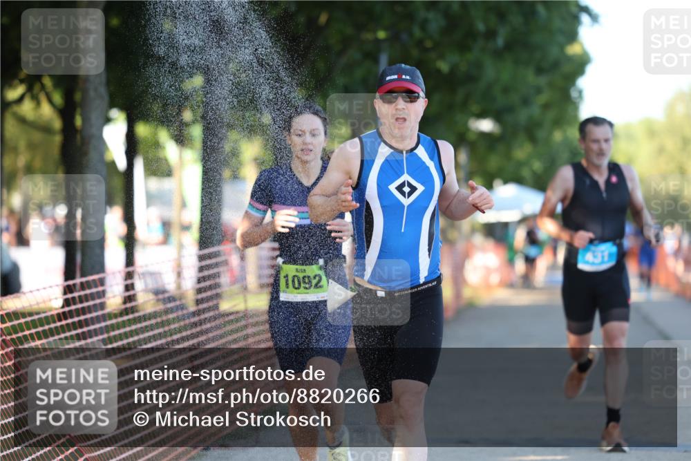 07.09.2025 - 19. Norderstedt Triathlon Michael Strokosch http://msf.ph/oto/8820266 07.09.2025 16:51:37 Laufen 1092, 1567 meine-sportfotos.de