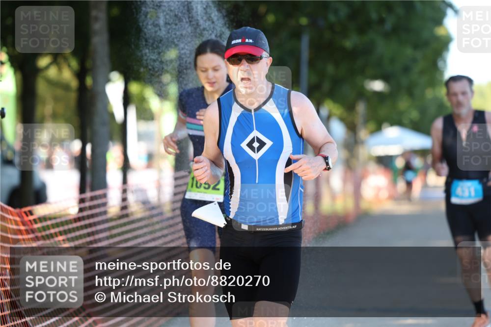 07.09.2025 - 19. Norderstedt Triathlon Michael Strokosch http://msf.ph/oto/8820270 07.09.2025 16:51:37 Laufen 1092, 1567 meine-sportfotos.de