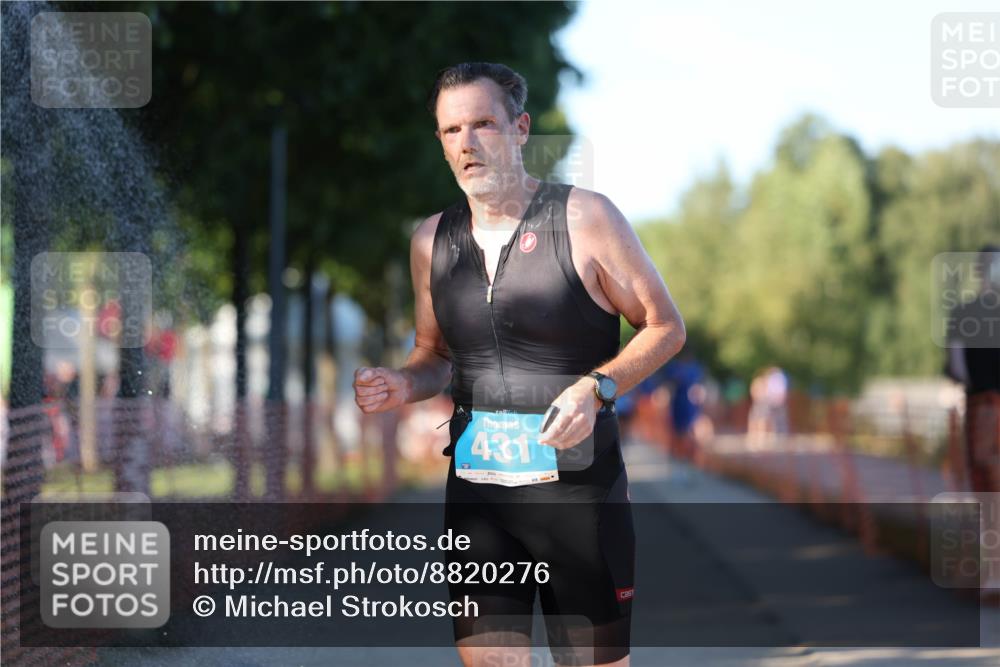 07.09.2025 - 19. Norderstedt Triathlon Michael Strokosch http://msf.ph/oto/8820276 07.09.2025 16:51:38 Laufen 1092, 1567 meine-sportfotos.de