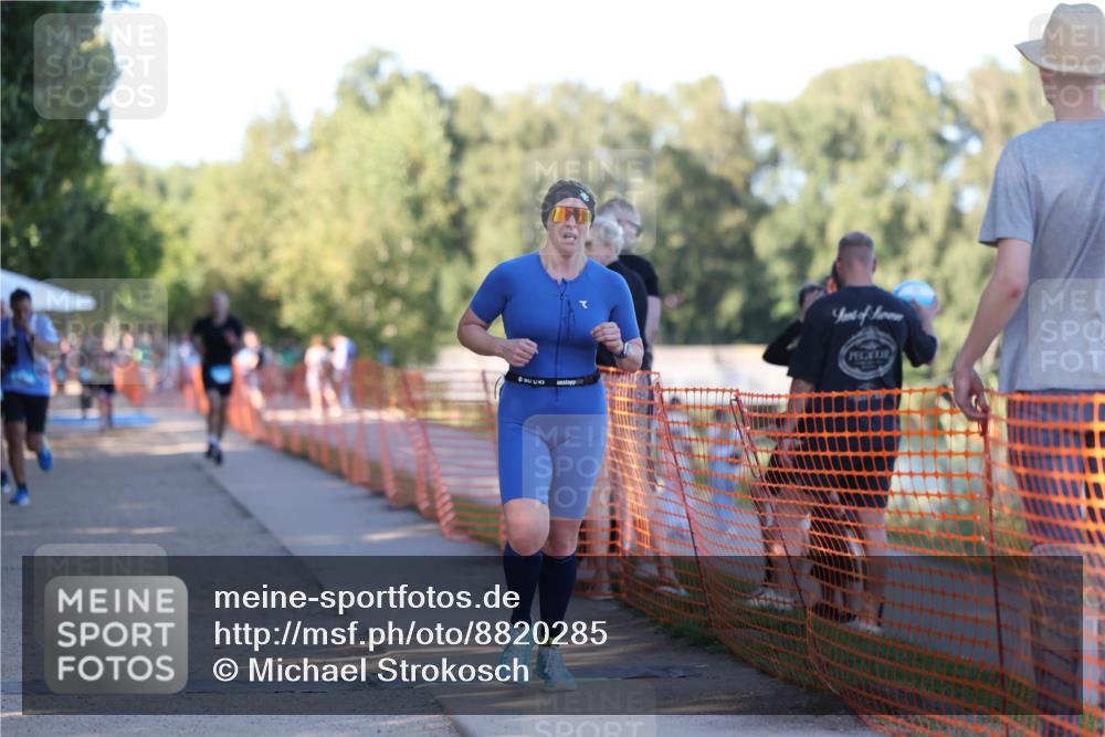 07.09.2025 - 19. Norderstedt Triathlon Michael Strokosch http://msf.ph/oto/8820285 07.09.2025 16:51:49 Laufen 432, 1446, 1454 meine-sportfotos.de
