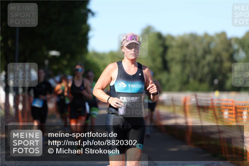 07.09.2025 - 19. Norderstedt Triathlon Michael Strokosch http://msf.ph/oto/8820302 07.09.2025 15:49:50 Laufen 399, 473, 1434, 1486, 1500, 1504 meine-sportfotos.de