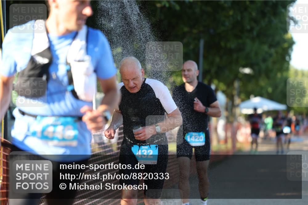 07.09.2025 - 19. Norderstedt Triathlon Michael Strokosch http://msf.ph/oto/8820333 07.09.2025 16:51:58 Laufen 432, 1420, 1446 meine-sportfotos.de