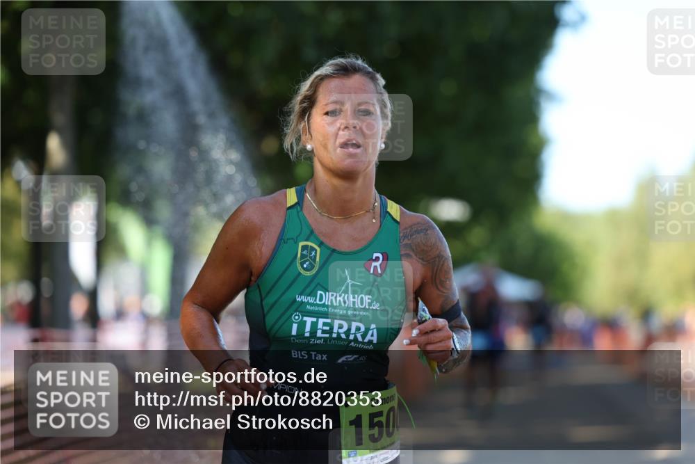 07.09.2025 - 19. Norderstedt Triathlon Michael Strokosch http://msf.ph/oto/8820353 07.09.2025 15:49:55 Laufen 399, 400, 473, 1434, 1500, 1504 meine-sportfotos.de