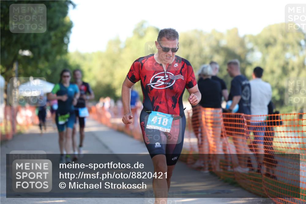 07.09.2025 - 19. Norderstedt Triathlon Michael Strokosch http://msf.ph/oto/8820421 07.09.2025 16:52:34 Laufen 406, 418, 1078 meine-sportfotos.de