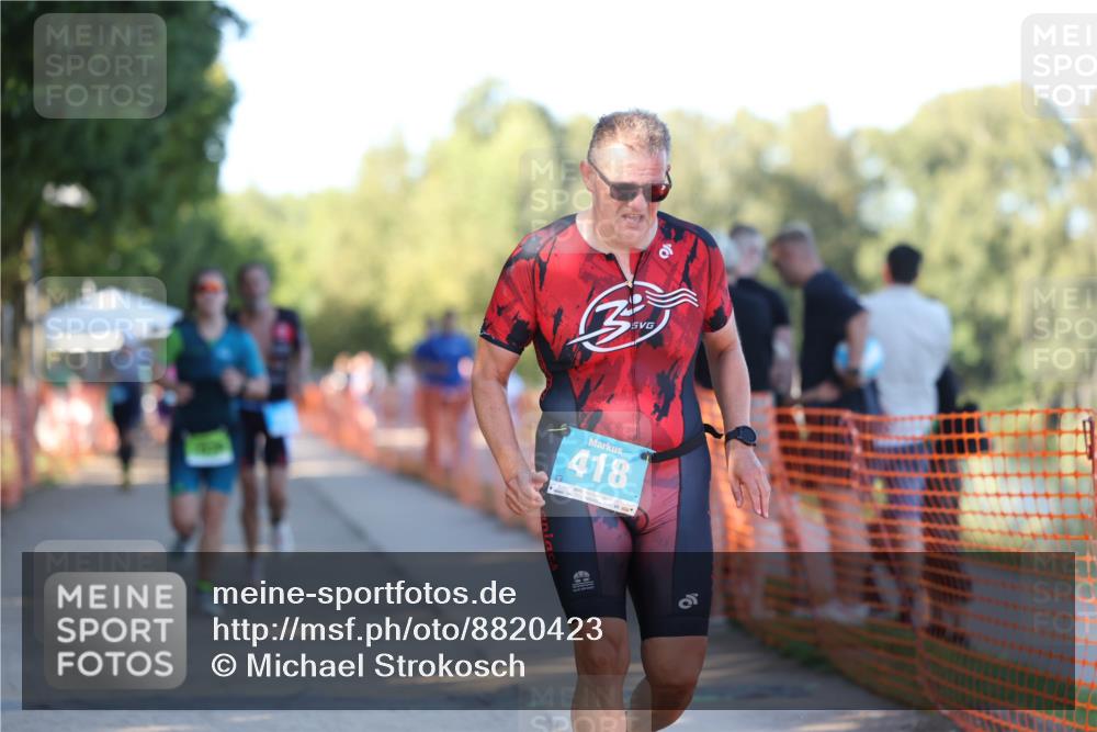07.09.2025 - 19. Norderstedt Triathlon Michael Strokosch http://msf.ph/oto/8820423 07.09.2025 16:52:34 Laufen 406, 418, 1078 meine-sportfotos.de