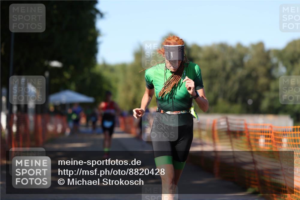 07.09.2025 - 19. Norderstedt Triathlon Michael Strokosch http://msf.ph/oto/8820428 07.09.2025 15:50:20 Laufen 467, 469, 477, 884 meine-sportfotos.de
