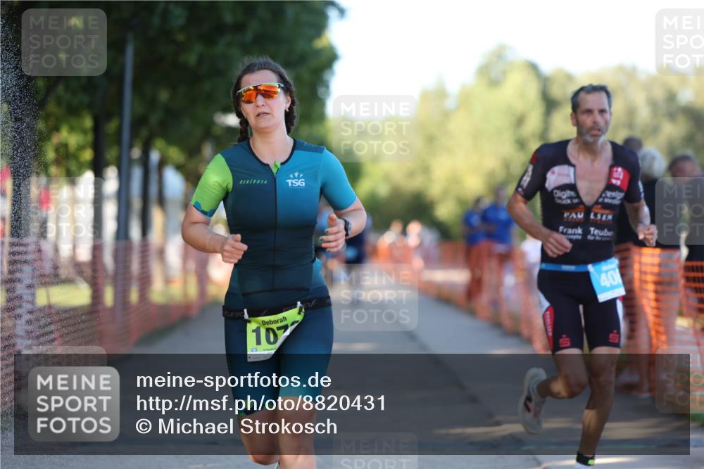 07.09.2025 - 19. Norderstedt Triathlon Michael Strokosch http://msf.ph/oto/8820431 07.09.2025 16:52:37 Laufen 406, 418, 916, 1078 meine-sportfotos.de