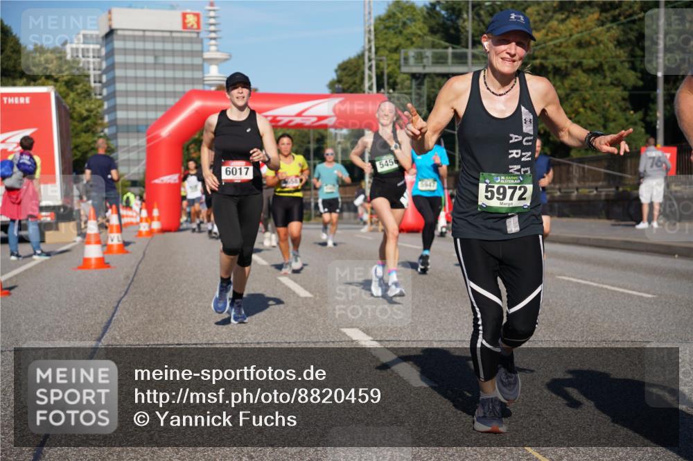 07.09.2025 - BARMER Alsterlauf Yannick Fuchs http://msf.ph/oto/8820459 07.09.2025 09:45:03 Laufen 6017, 545, 201, 36, 5972, 76 meine-sportfotos.de