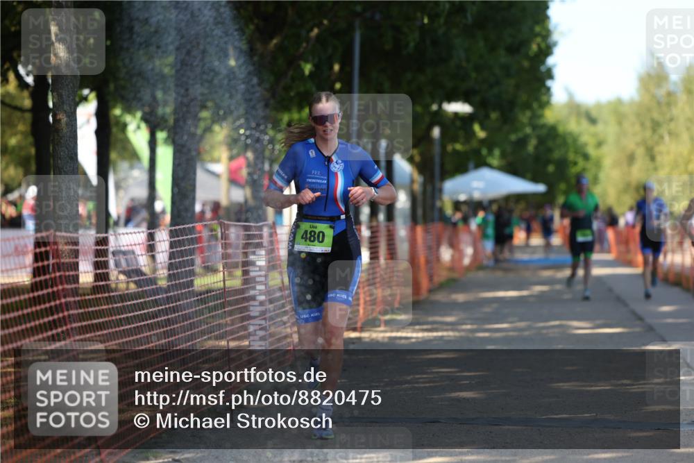 07.09.2025 - 19. Norderstedt Triathlon Michael Strokosch http://msf.ph/oto/8820475 07.09.2025 15:50:32 Laufen 477, 479, 480, 896, 1492 meine-sportfotos.de