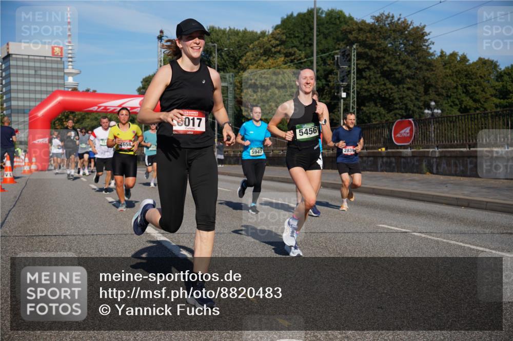 07.09.2025 - BARMER Alsterlauf Yannick Fuchs http://msf.ph/oto/8820483 07.09.2025 09:45:04 Laufen 4658, 35, 017, 5947, 5456, 2839 meine-sportfotos.de