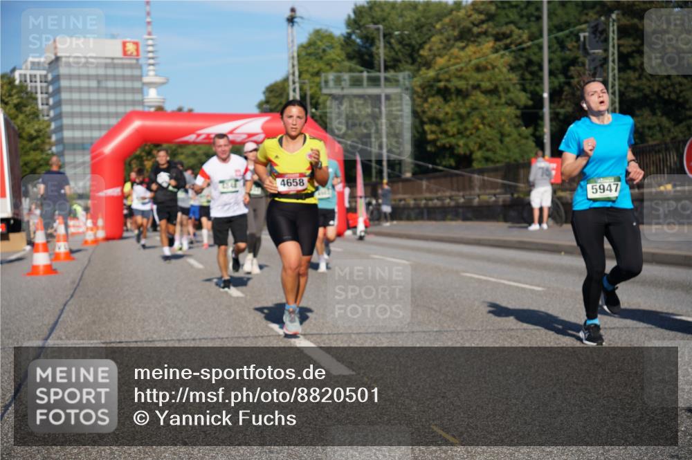 07.09.2025 - BARMER Alsterlauf Yannick Fuchs http://msf.ph/oto/8820501 07.09.2025 09:45:05 Laufen 4658, 5947 meine-sportfotos.de