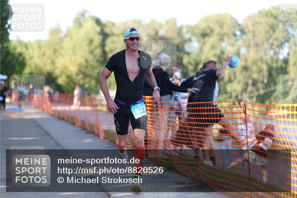 07.09.2025 - 19. Norderstedt Triathlon Michael Strokosch http://msf.ph/oto/8820526 07.09.2025 16:53:08 Laufen 378 meine-sportfotos.de