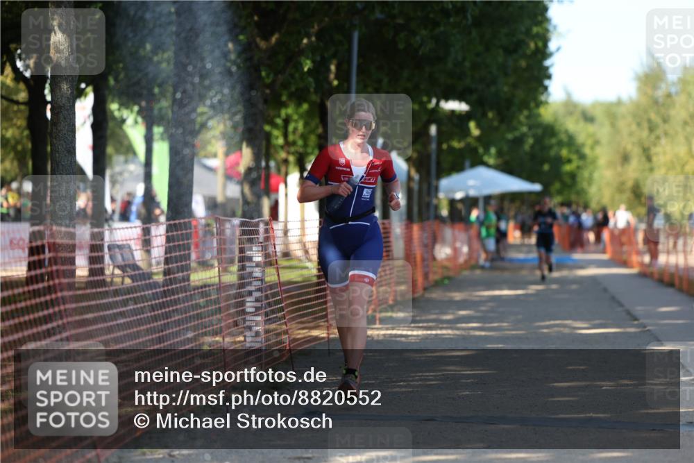 07.09.2025 - 19. Norderstedt Triathlon Michael Strokosch http://msf.ph/oto/8820552 07.09.2025 15:51:05 Laufen 1498 meine-sportfotos.de