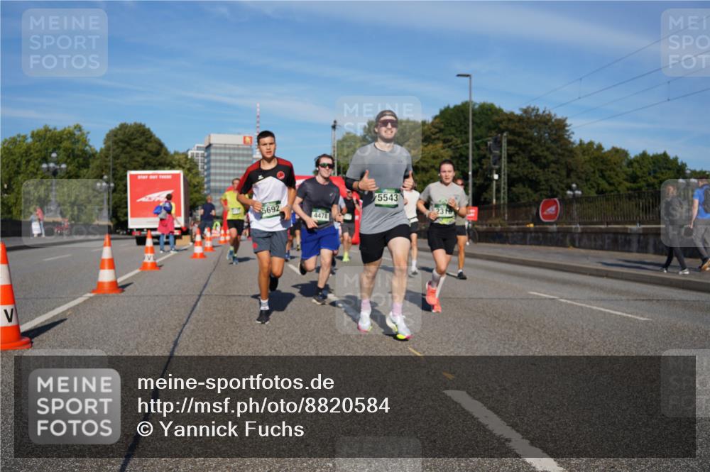 07.09.2025 - BARMER Alsterlauf Yannick Fuchs http://msf.ph/oto/8820584 07.09.2025 09:45:11 Laufen 5692, 4478, 5543, 2310 meine-sportfotos.de