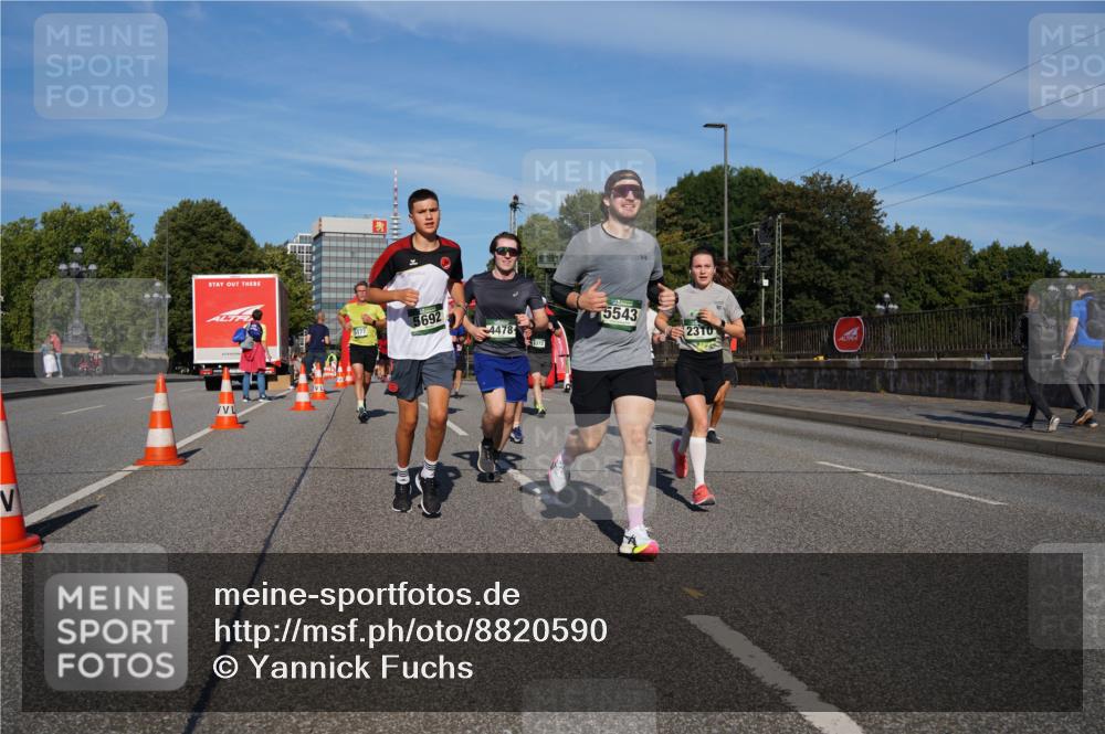 07.09.2025 - BARMER Alsterlauf Yannick Fuchs http://msf.ph/oto/8820590 07.09.2025 09:45:11 Laufen 5692, 177, 4478, 1372, 5543, 2310 meine-sportfotos.de