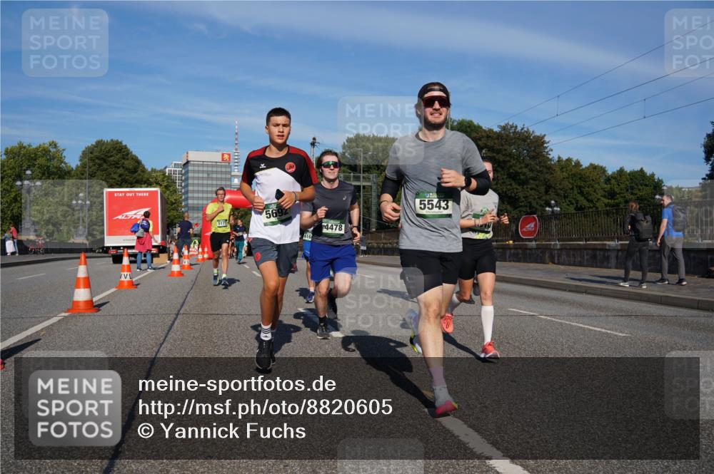 07.09.2025 - BARMER Alsterlauf Yannick Fuchs http://msf.ph/oto/8820605 07.09.2025 09:45:12 Laufen 5177, 5692, 616, 4478, 5543 meine-sportfotos.de