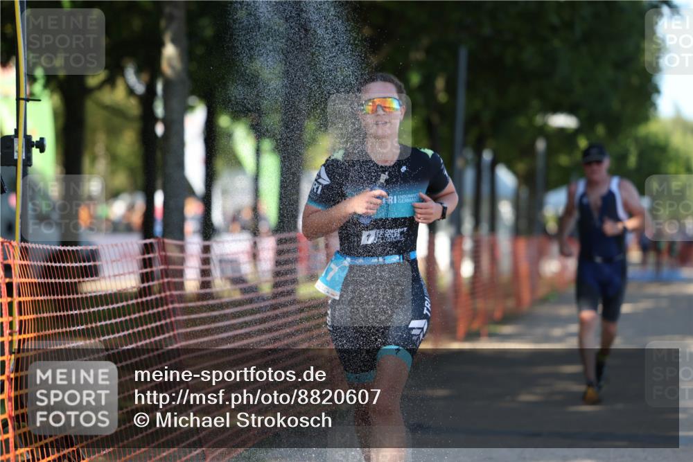 07.09.2025 - 19. Norderstedt Triathlon Michael Strokosch http://msf.ph/oto/8820607 07.09.2025 15:51:19 Laufen 917 meine-sportfotos.de