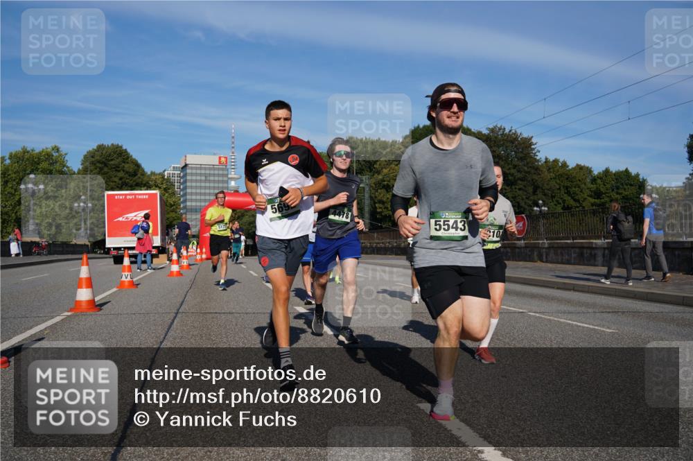 07.09.2025 - BARMER Alsterlauf Yannick Fuchs http://msf.ph/oto/8820610 07.09.2025 09:45:12 Laufen 569, 4478, 5177, 5543, 10 meine-sportfotos.de