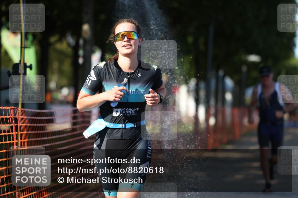 07.09.2025 - 19. Norderstedt Triathlon Michael Strokosch http://msf.ph/oto/8820618 07.09.2025 15:51:19 Laufen 917 meine-sportfotos.de